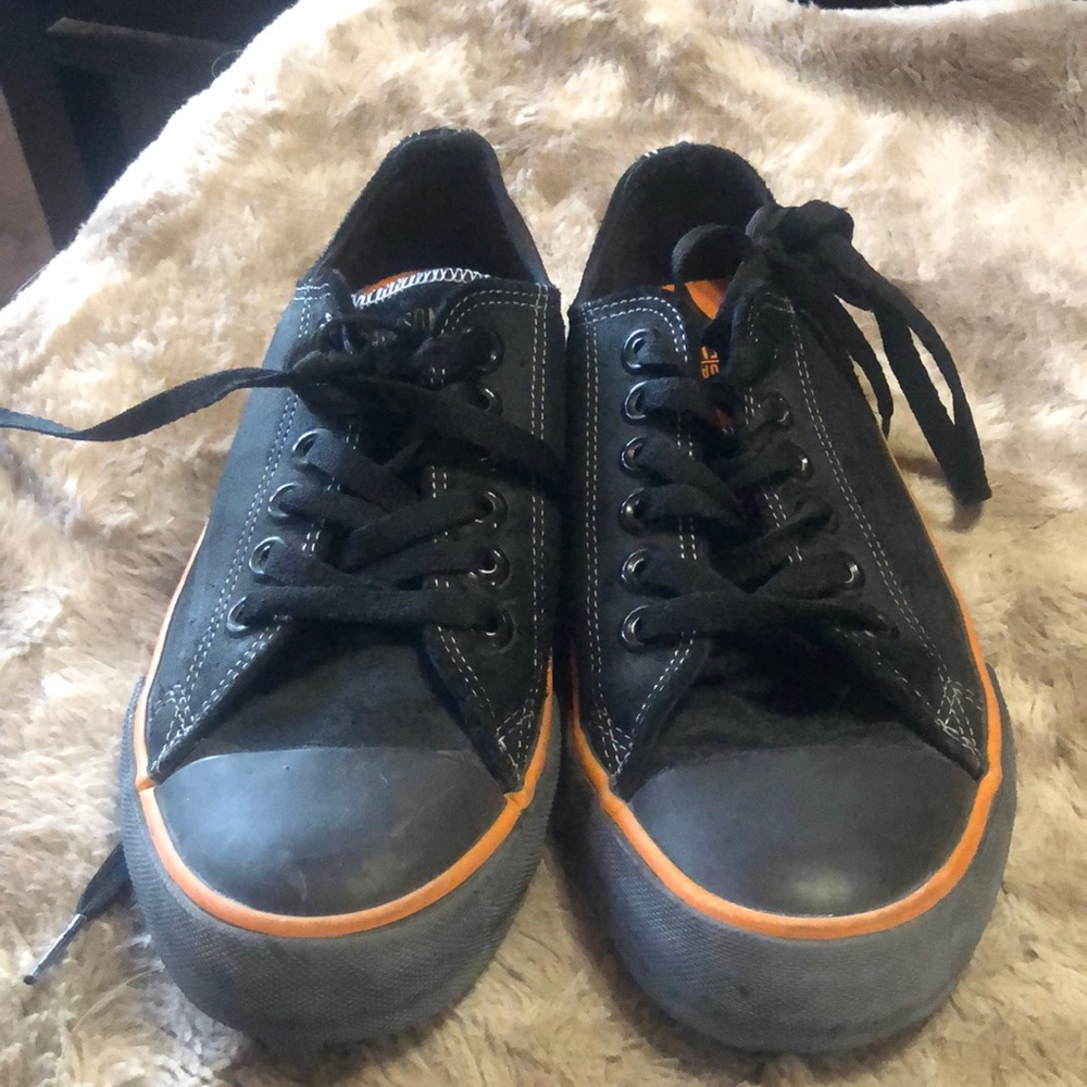Women’s Harley Davidson sneakers
